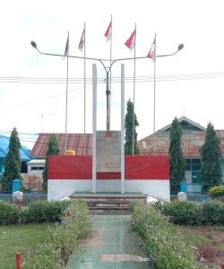 Tugu Papera